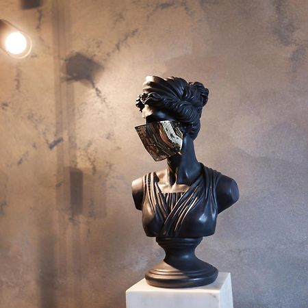 Harley Quinn Apartment Bucarest Extérieur photo