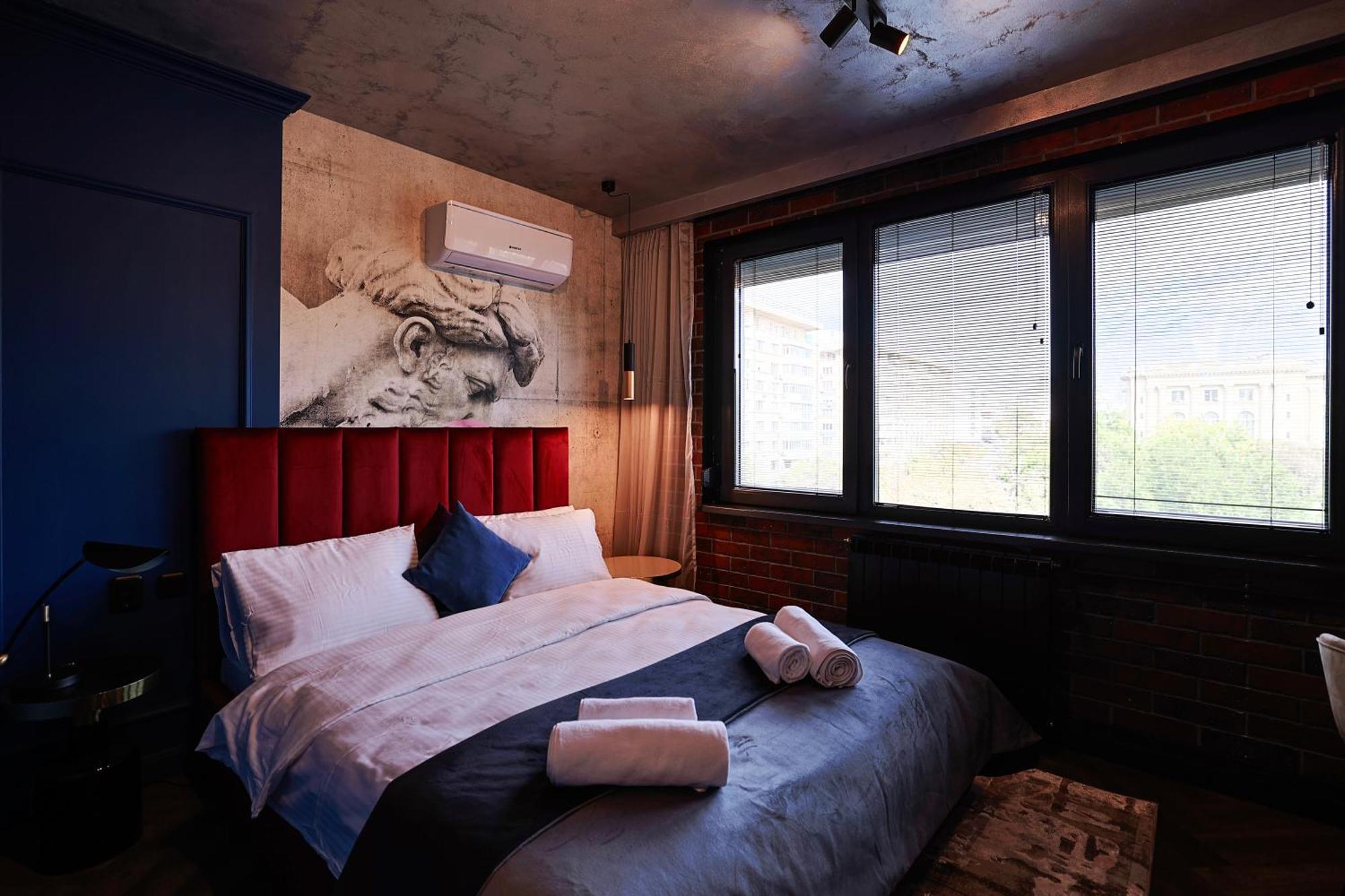 Harley Quinn Apartment Bucarest Extérieur photo